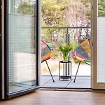 Prora - Wohnung Mit Terrasse Und Waschmaschine - Happy